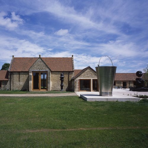 Hauser+Wirth06 banner.jpg