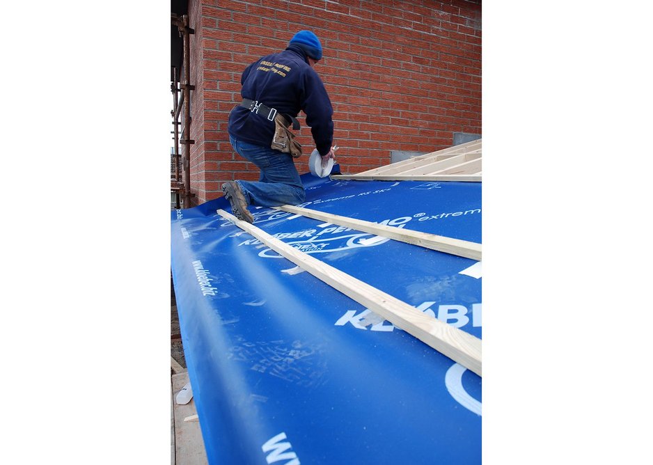 Klober Permo extreme RS SK2 being installed onto a pitched roof.