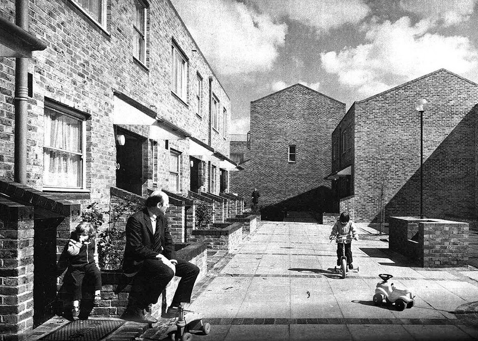 Christchurch Estate, 1972. Photograph by Richard Einzig (Architects’ Journal, 07.02.1979).