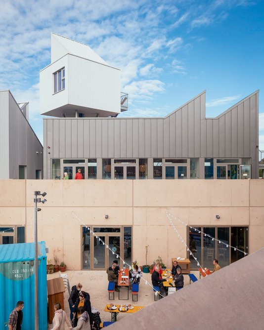 The spaces between the courtyard buildings and the first floor street give locals and tourists an informal way to experience East Quay before even crossing the threshold.