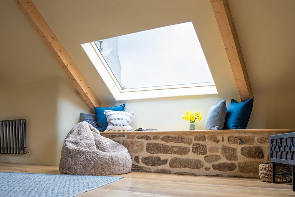 Stella bespoke rooflight: Select the inside frame colour to match the interior decor.