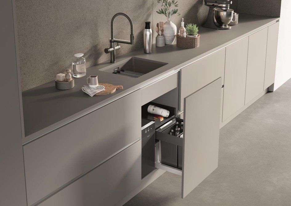 Blanco Etagon 500U kitchen sink in Silgranit and Choice Icona tap.
