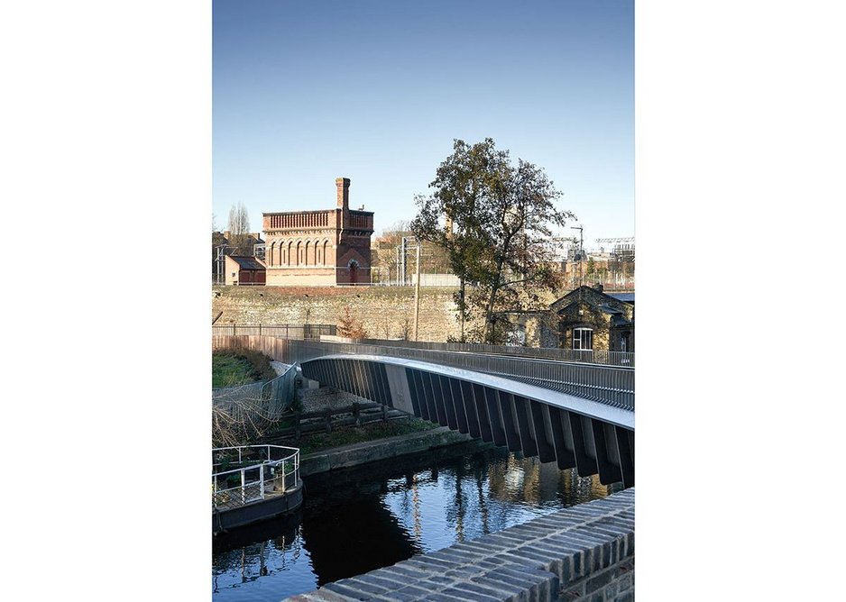 Somers Town bridge.