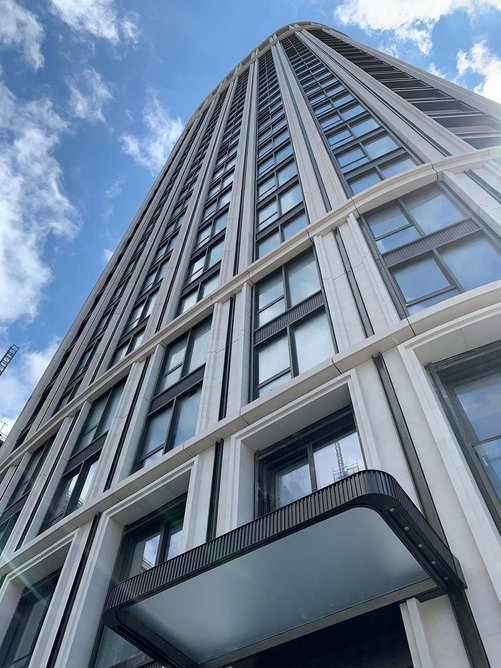 AluK curtain walling at The Westmark: Early collaboration with the lead architect, delivery architect, facade consultant and structural engineers paid dividends.