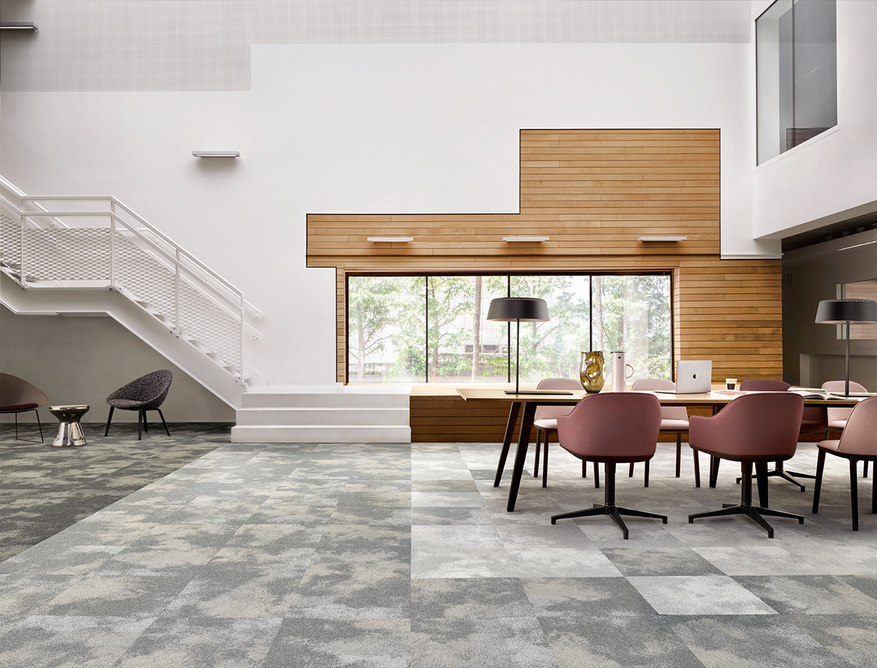 Desso AirMaster is up to four times better at capturing air-borne particles than regular carpet tiles.