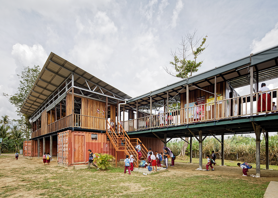 Etania Matakana Learning Centre in Malaysia. Architect billionBricks and design partners Architecture BRIO’s elevated design is raised off the ground with five decommissioned shipping containers.