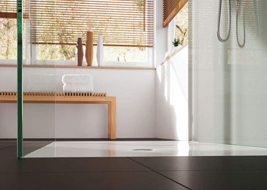 Kaldewei Scona shower surface with KA 90 ultra flat waste fitting ensures comfortable floor-level showering.