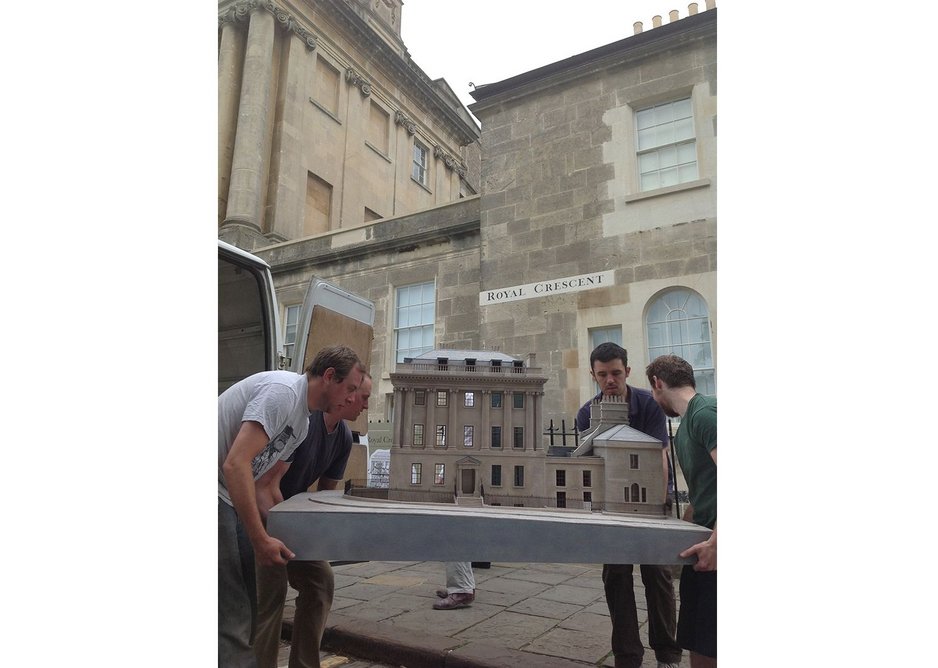 Models arriving at No.1 Royal Crescent.