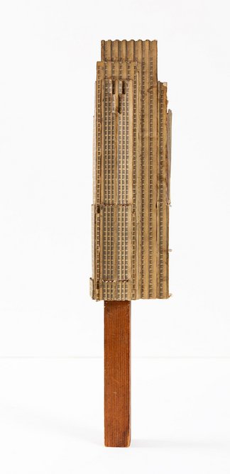 Card model by Theodore Conrad of the Metropolitan Life Insurance Company building, 1929, designed by Harvey Wiley Corbett. Courtesy of Drawing Matter