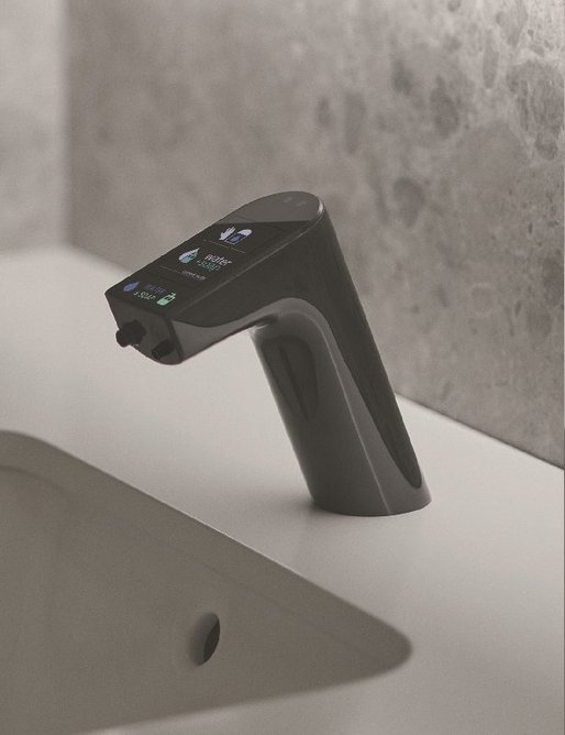 The Intellimix tap has a touch-free design that avoids the spread of viruses and bacteria.