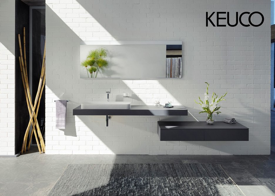 The bathroom fitting 'Edition 400' conceived by the design agency Tesseraux + Partner in Potsdam, is a sensuous element in KEUCO's full range of bathroom furnishings.