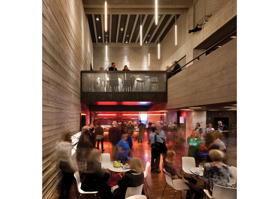 The expanded foyer of the Dorfman – previously Cottesloe – Theatre with new mezzanine level.