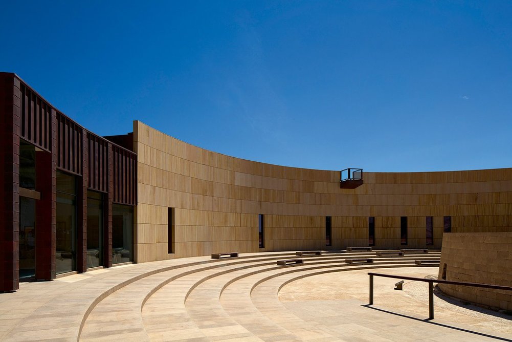 The geometry of Mleiha Archaeological Centre was informed by the landscape, a tomb at its heart and the visitor approach.