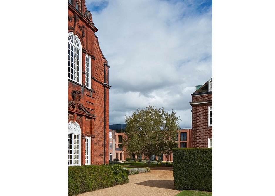 The Dorothy Garrod Building.