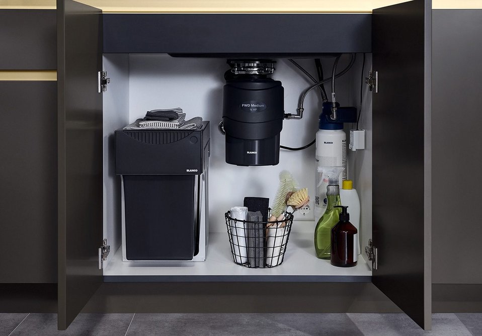 As part of a Blanco Unit, the Blanco FWD offers a seamless, fully integrated kitchen water hub solution.