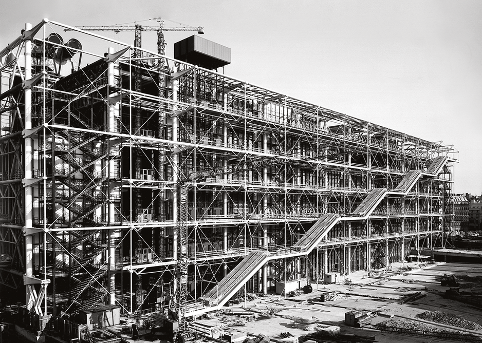 Centre Pompidou, Paris, designed by Renzo Piano and Richard Rogers, photographed in August 1976 during construction.