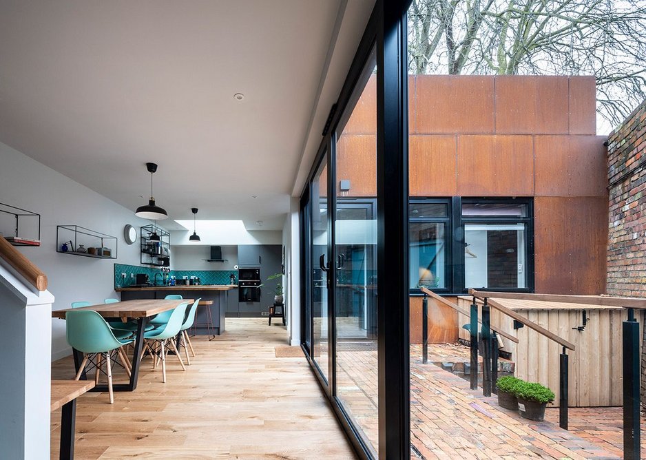 Corten Courtyard House.