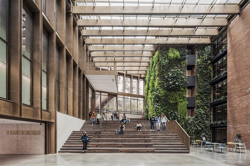Engineering Laboratories | Pontificia Universidad Javeriana by Juan Pablo Ortiz Arquitectos TALLER Architects (Bogotá, Colombia)