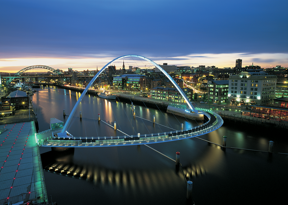 Gateshead Millennium Bridge, a crossing for pedestrians and cyclists over the Tyne. The bridge won the 2002 RIBA Stirling Prize.  Photo: © Graeme Peacock
