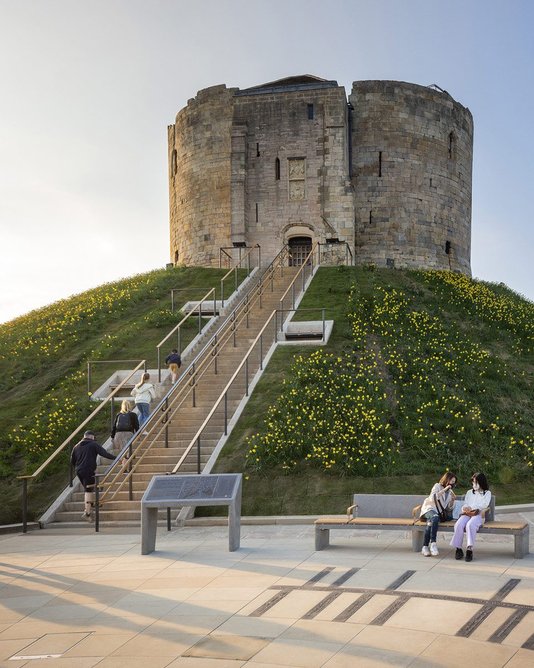 Clifford's Tower. Dirk Lindner