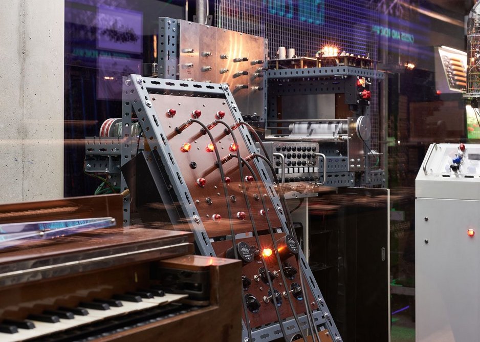Electronic - From Kraftwerk to the Chemical Brothers, the Design Museum