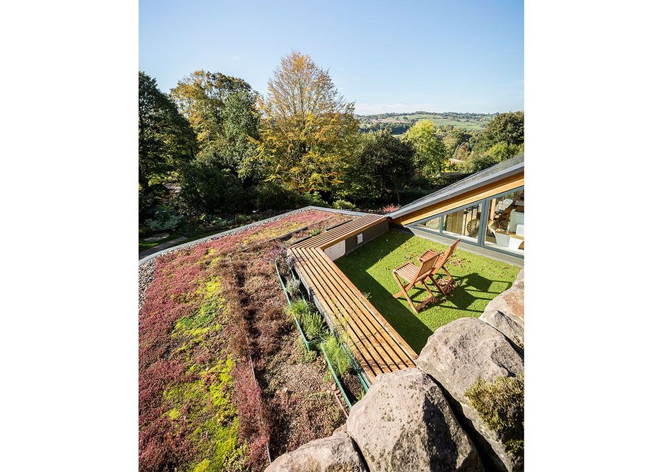 On top – a green roof and another secret terrace.