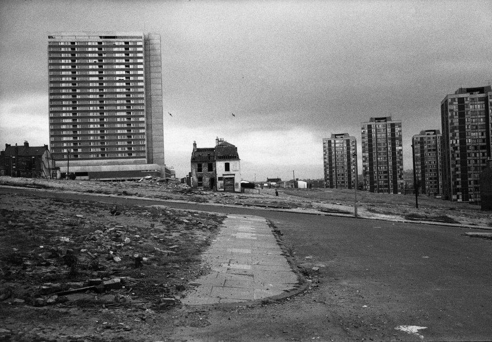 Tony Ray-Jones (photographer), Housing at Newcastle.