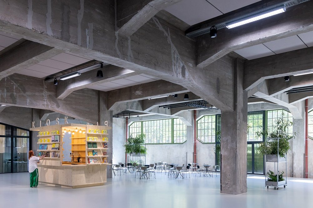 Plein is a large flexible ground floor space for communities to connect, share food, relax and host events.