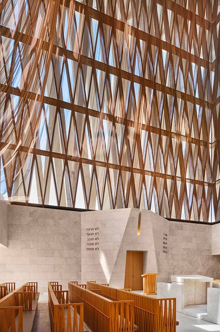 Gridshell style interior of the synagogue.