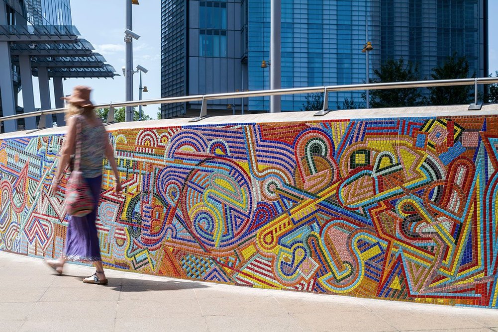 The mosaic’s 250,000 glass tiles span 28 different colours.