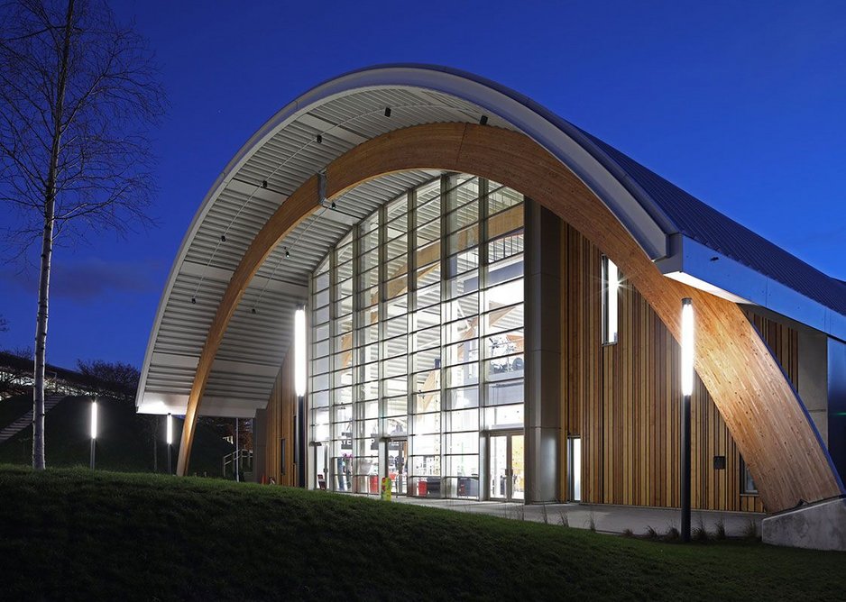 Senior’s slim-profile SF52 aluminium curtain wall system and SPW501 aluminium commercial doors with thermally broken SPW600 aluminium windows  at Slough Ice Arena. GT3 Architects.