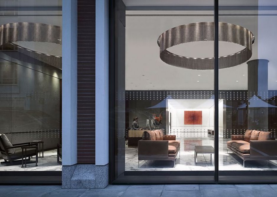 Chain circles and marble of Two Fitzroy Place's reception designed by Lifschutz Davidson Sandilands.