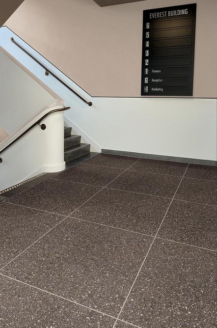 Highball SS5S2608 with Stucco Putty Stripping AR0AUC30 in Uniform Tile laying pattern, Spacia 36+ safety range, Amtico.