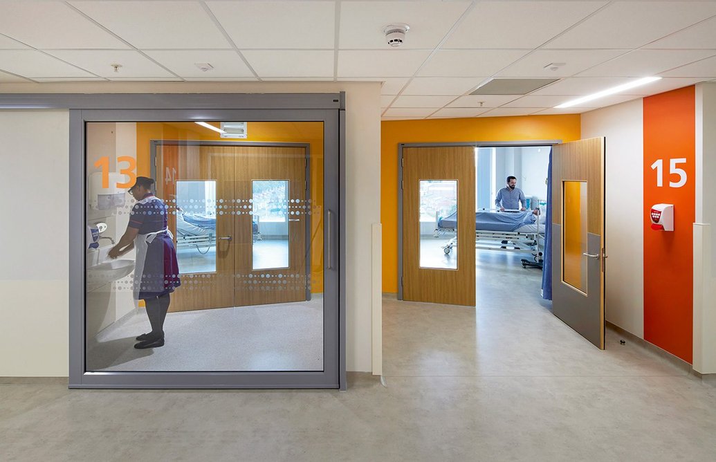 Angled ward doors allow good visibility, and adjoining isolation areas.