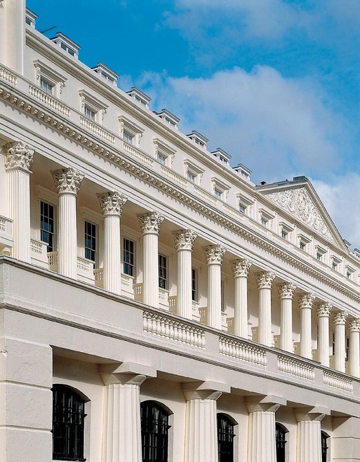 Bennetts Associates refurbished the Grade I listed Royal College of Pathologists, building on London’s Carlton House Terrace in 1993, and completed a new education centre in 2008.