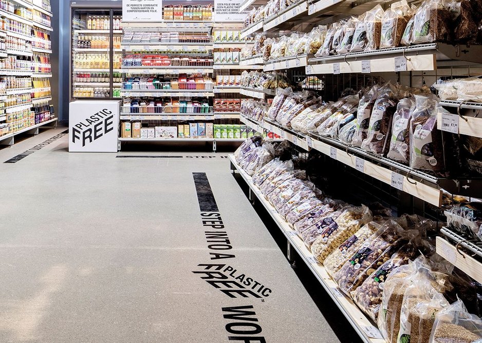 Plastic-free aisle, trialed in Amsterdam by Ekoplaza supermarket and designed by A Plastic Planet and Made Thought.