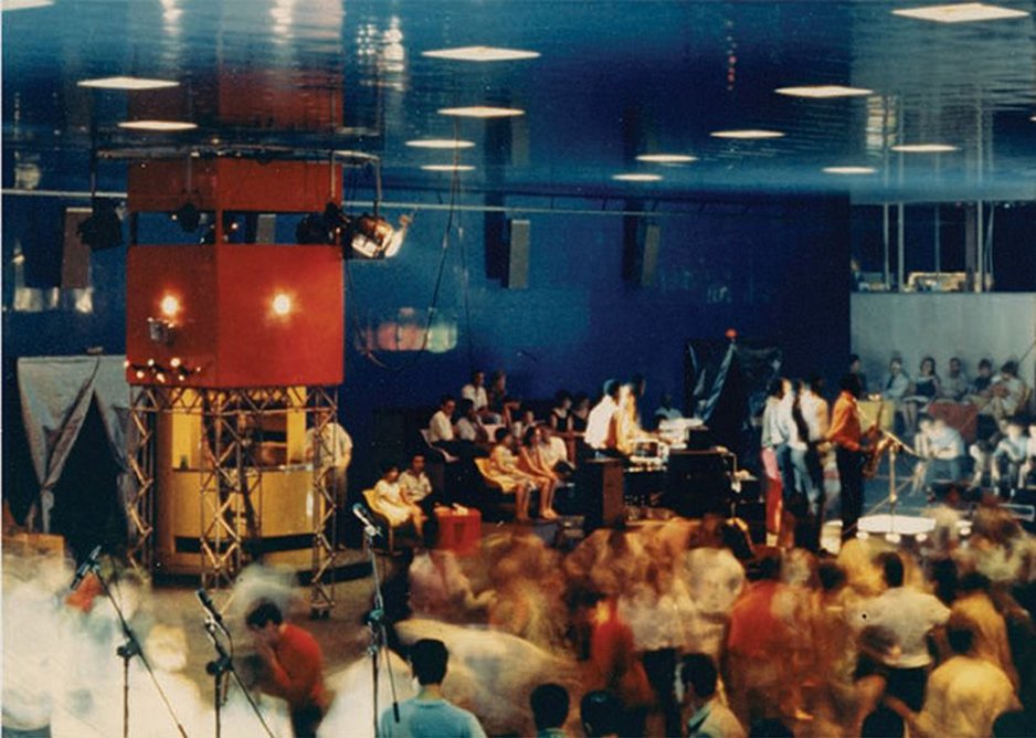 Live music inside L'Altro Mondo, Rimini, 1967.