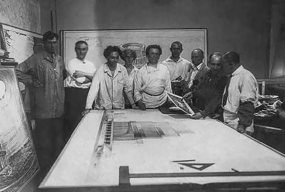 Boris Iofan, his wife Olga, his brother Dmitry, and his team with their prize-winning design in the international competition for the Palace of the Soviets.