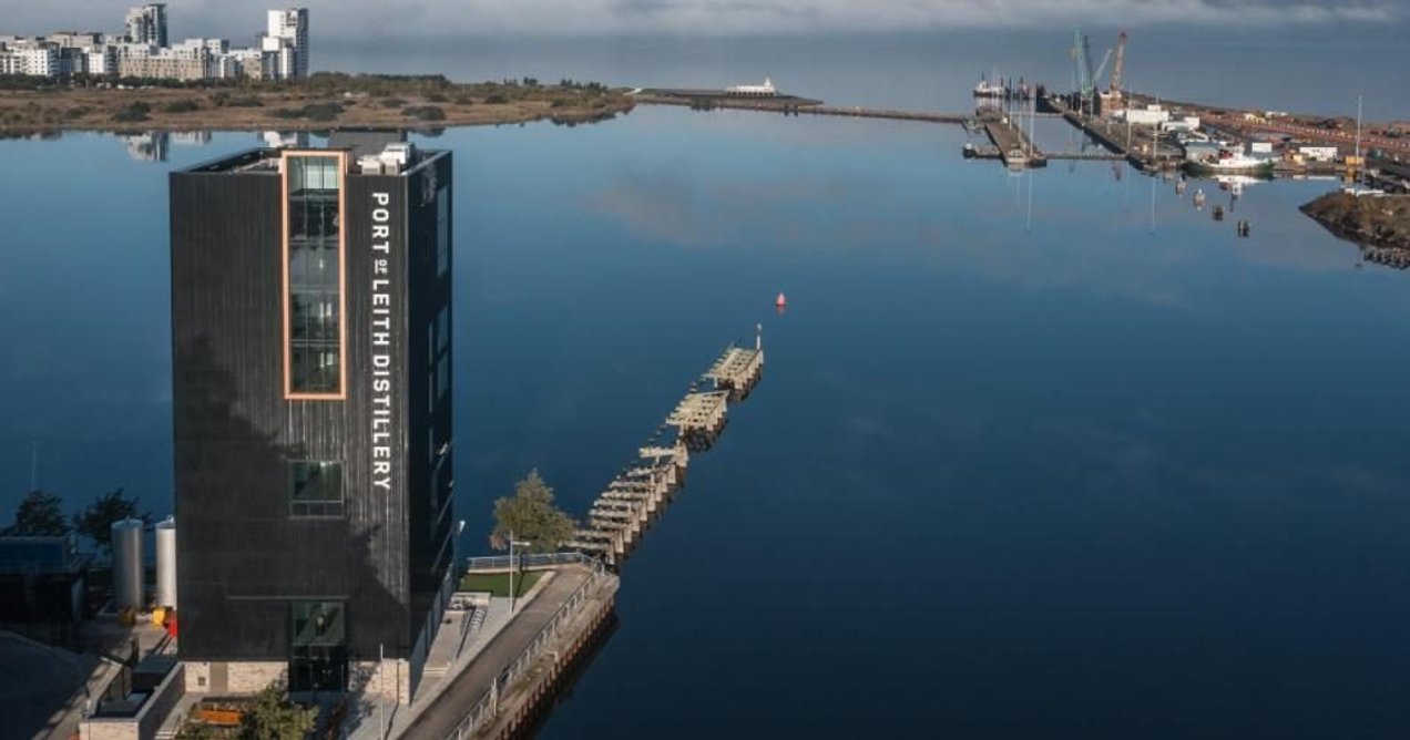 The positioning of the supporting piles on the distillery's substructure were dictated by the adjacent harbour wall.