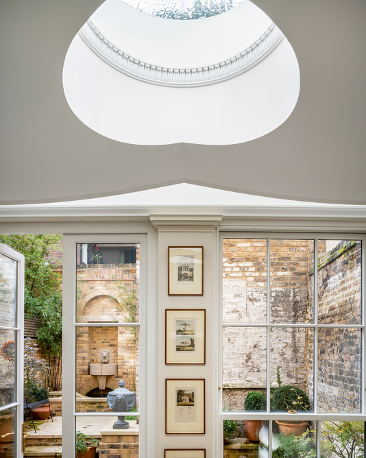 The garden room’s drooping ceiling, inspired by the tent room at the Charlottenhof Palace in Potsdam.