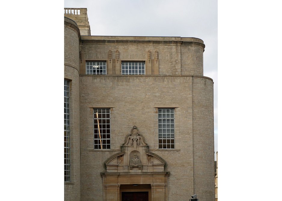 Detail of the south façade and George VI door.