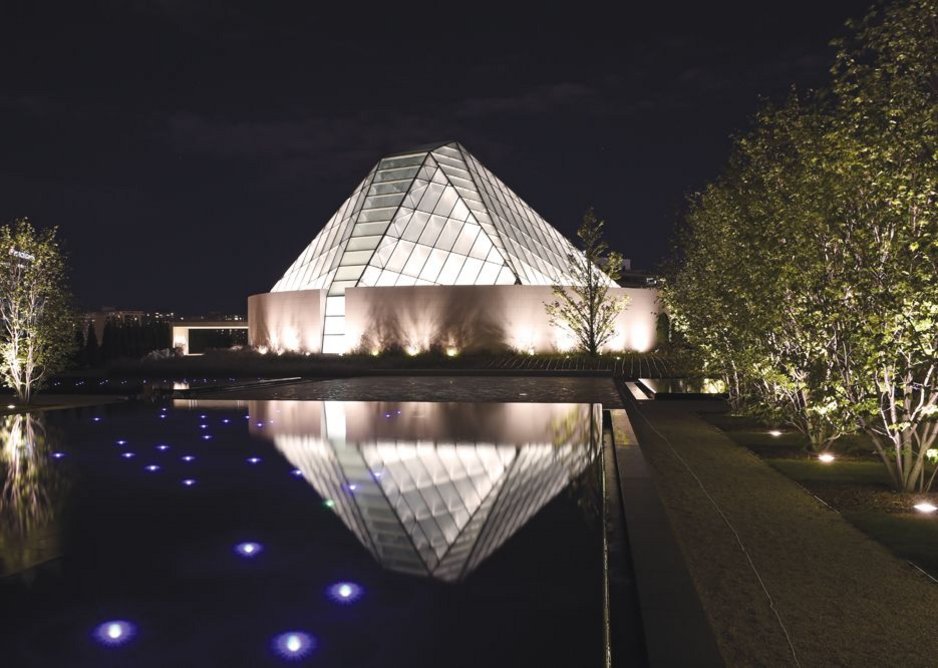 The spirit of Wright: double-skin glass roof of Correa’s Ismaili Centre prayer hall, aligned with Mecca, acts as a glowing beacon for the complex.