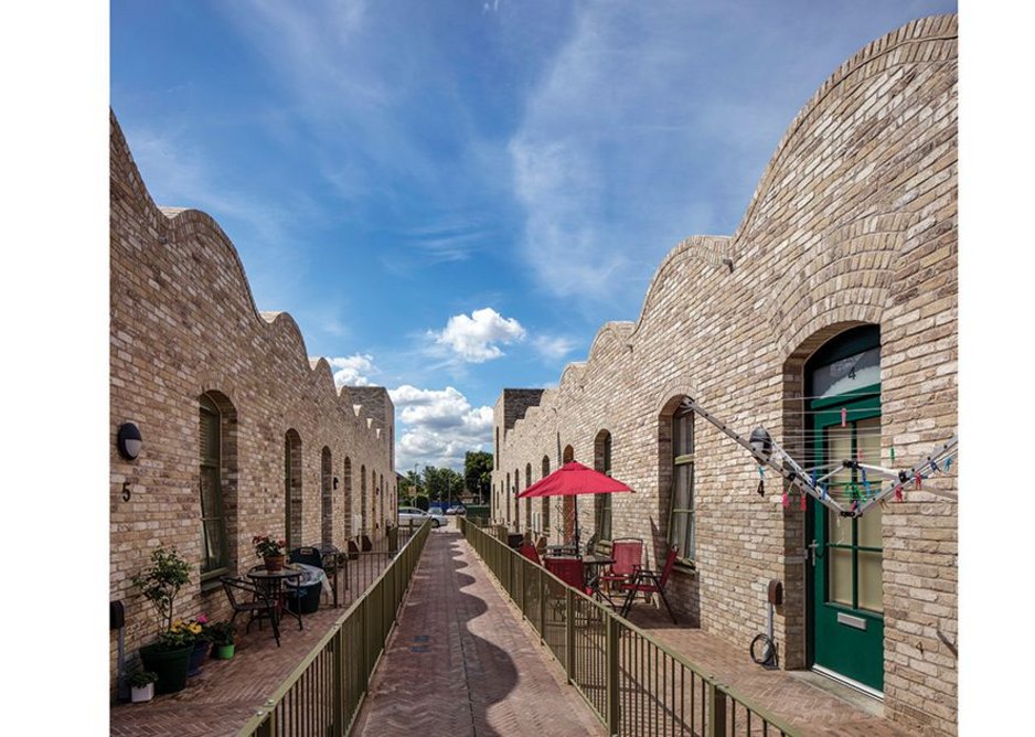 2019 commended: Burbridge Close. Peter Barber Architects for BeFirst.