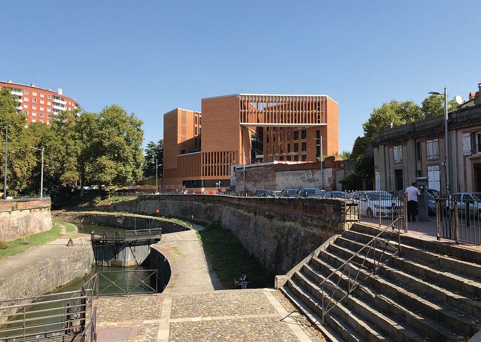 Building as collage: taking the forms of Toulouse to make the School of Economics, Université Toulouse, France (2020).