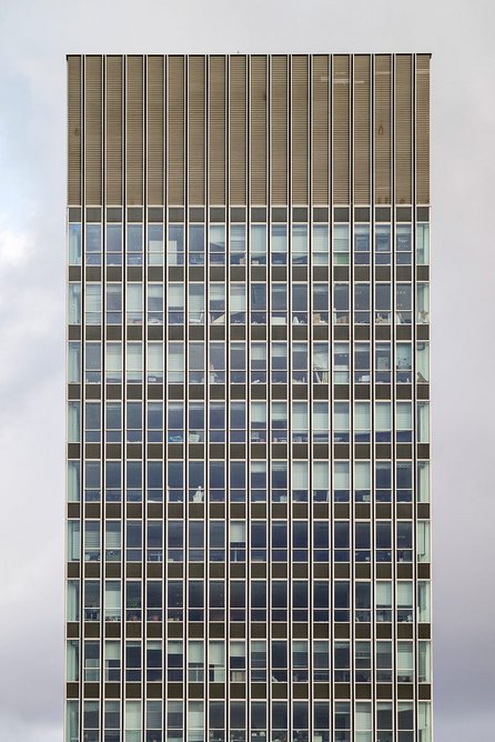 Arts Tower at University of Sheffield, designed by Gollins Melvin Ward, 1961–65.