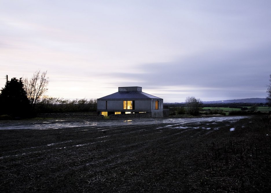 Steve Larkin Architect's House at Bogwest.