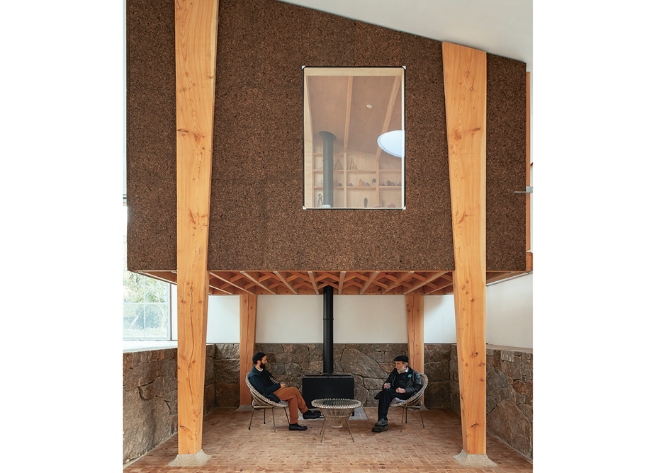 Windows in the Winter Studio overlook the entrance and gallery, while daylight is supplied by a rooflight and sliding doors onto the building’s folding balcony.