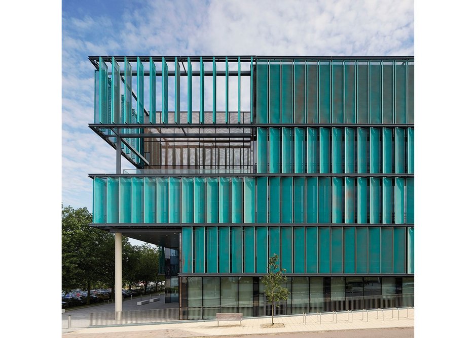 Sheppard Robson’s new science building for the University of Hertfordshire.