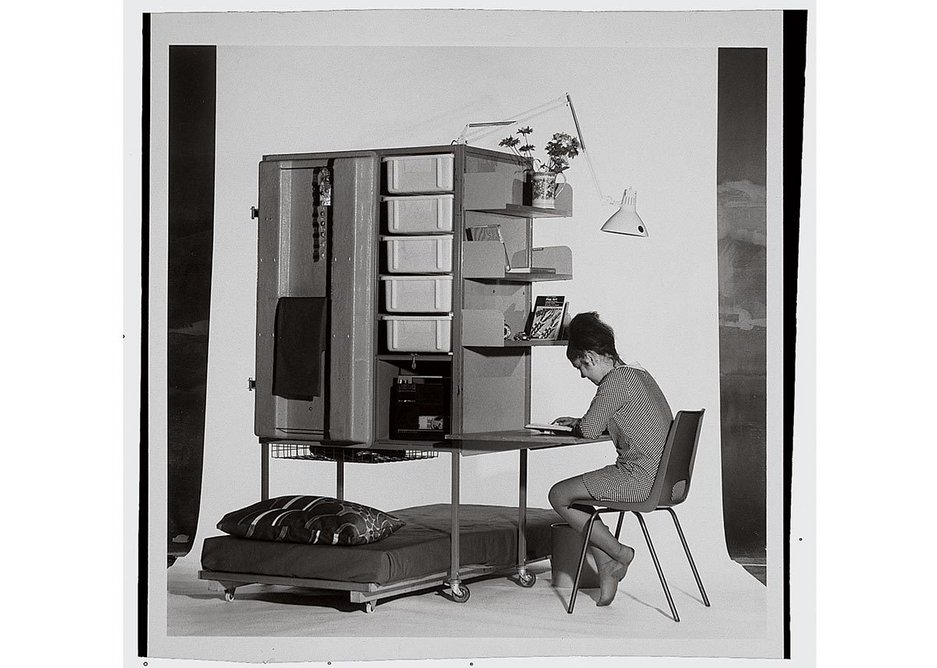 Student furniture trolley for the international student hostel in London designed by Farrell/Grimshaw Partnership, 1968.