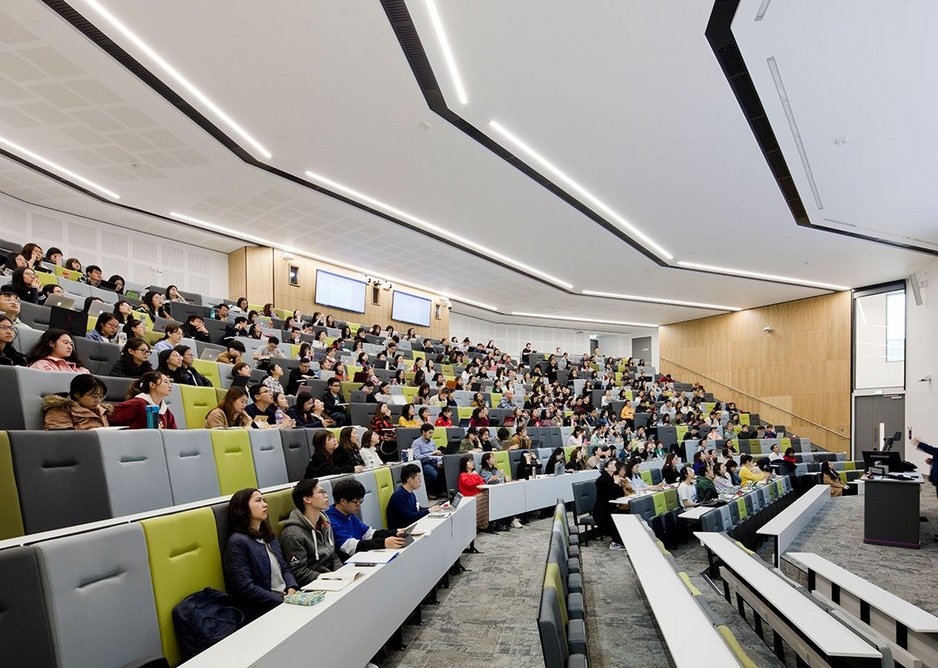 The 500-seat lecture theatre, largest in the university, has access on two levels for rapid changeover.
